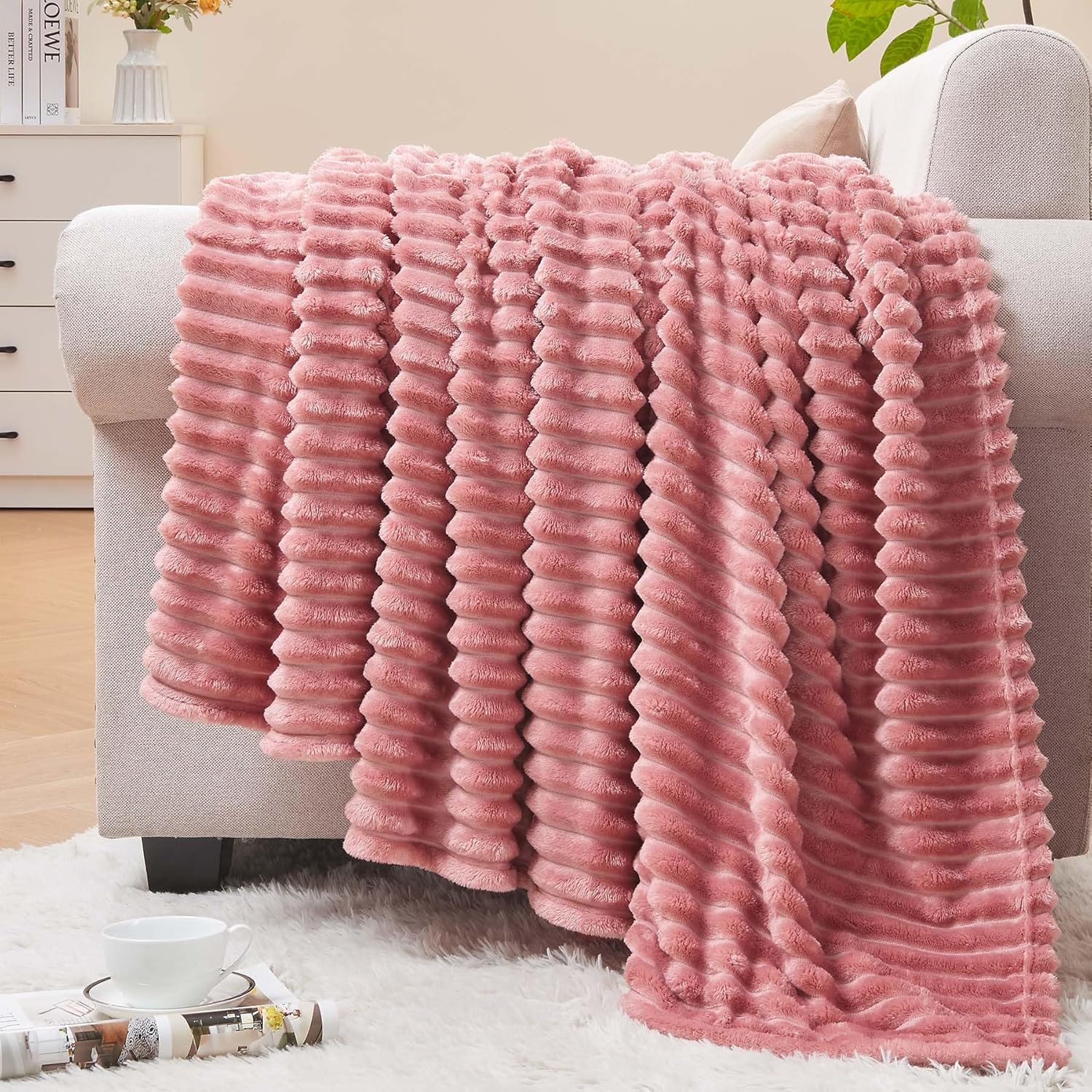 Fleece Throw Blanket for Couch – 3D Ribbed Jacquard Soft and Warm Decorative Fuzzy Blanket – Cozy, Fluffy, Plush Lightweight Pink Throw Blankets for Bed, Sofa, 50x60 inches